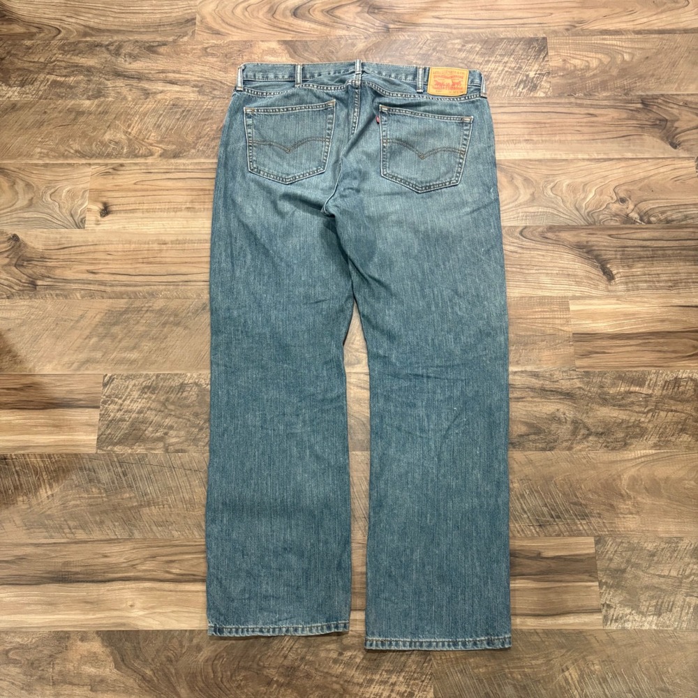 Vintage Y2K Levi's Jeans Mens 38x34 Blue 559 Relaxed Straight Leg Denim Pants